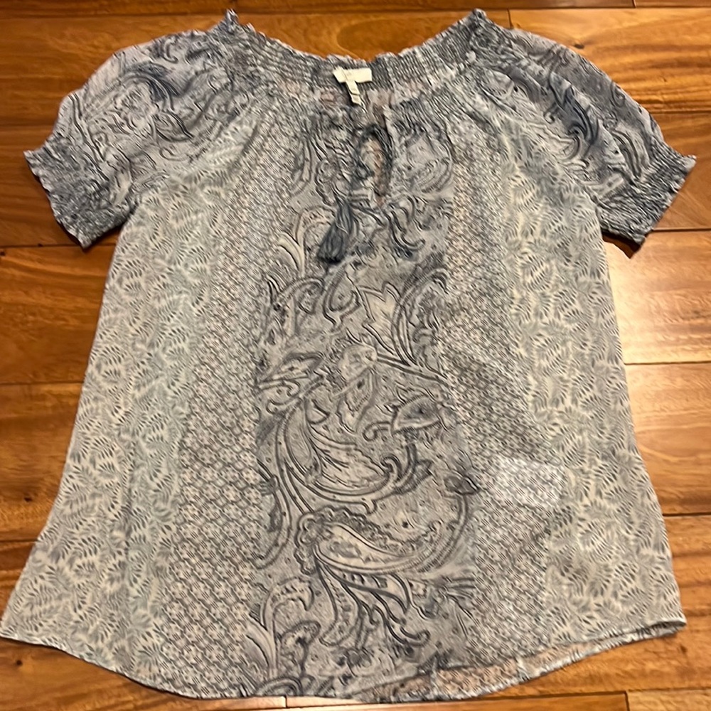 Joie blouse, beautiful with tassel front tie